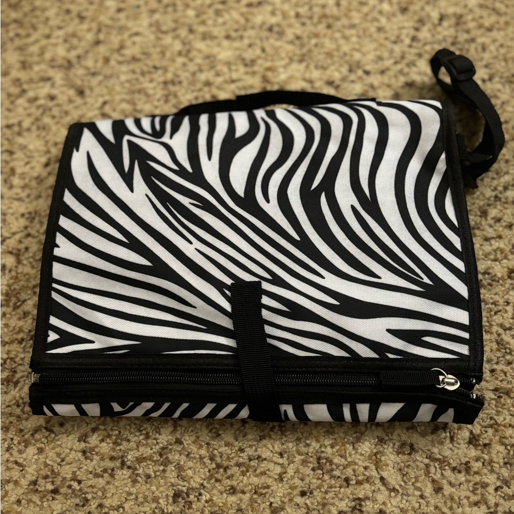 Baby Changing Pad Travel/Portable With Storage NWOT
